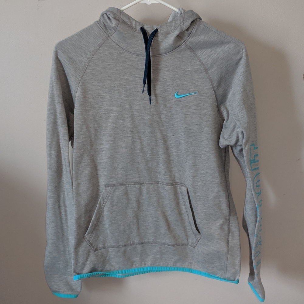 💙NIKE Hoodie